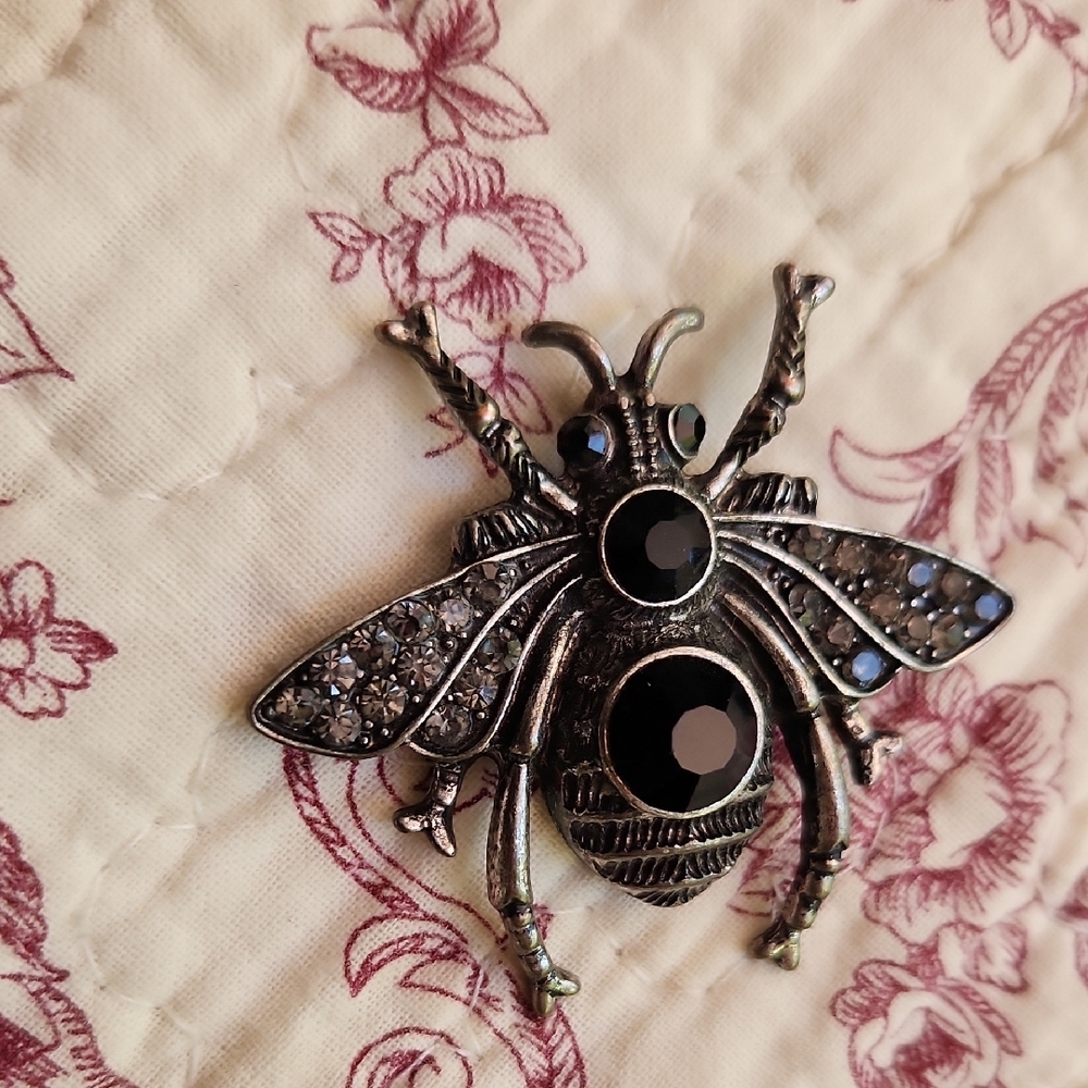 Junk/Mystery Jewelry collection butterfly, Bee, Vtg. Brooch, Buckle Lot Coquette - Picture 7 of 14